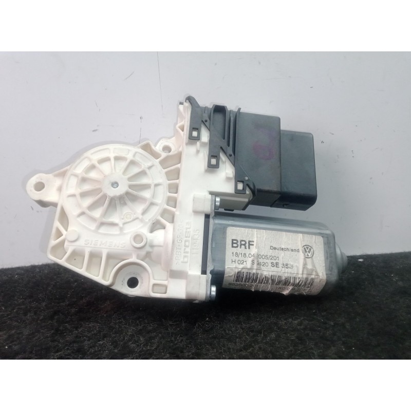 Recambio de motor elevalunas trasero derecho para seat leon (1p1) 2.0 tdi referencia OEM IAM 1K0959703G  