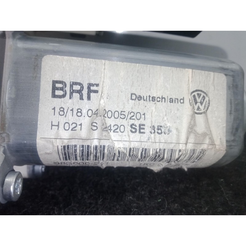 Recambio de motor elevalunas trasero derecho para seat leon (1p1) 2.0 tdi referencia OEM IAM 1K0959703G  