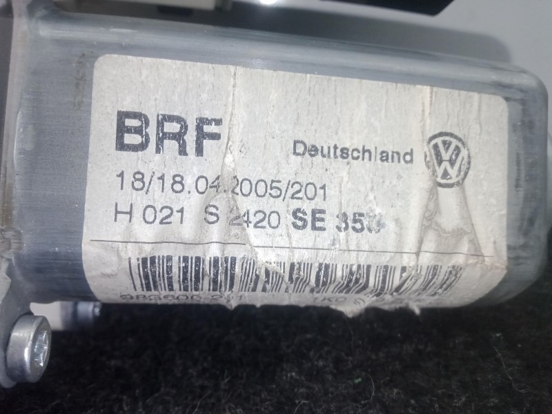 Recambio de motor elevalunas trasero derecho para seat leon (1p1) 2.0 tdi referencia OEM IAM 1K0959703G  