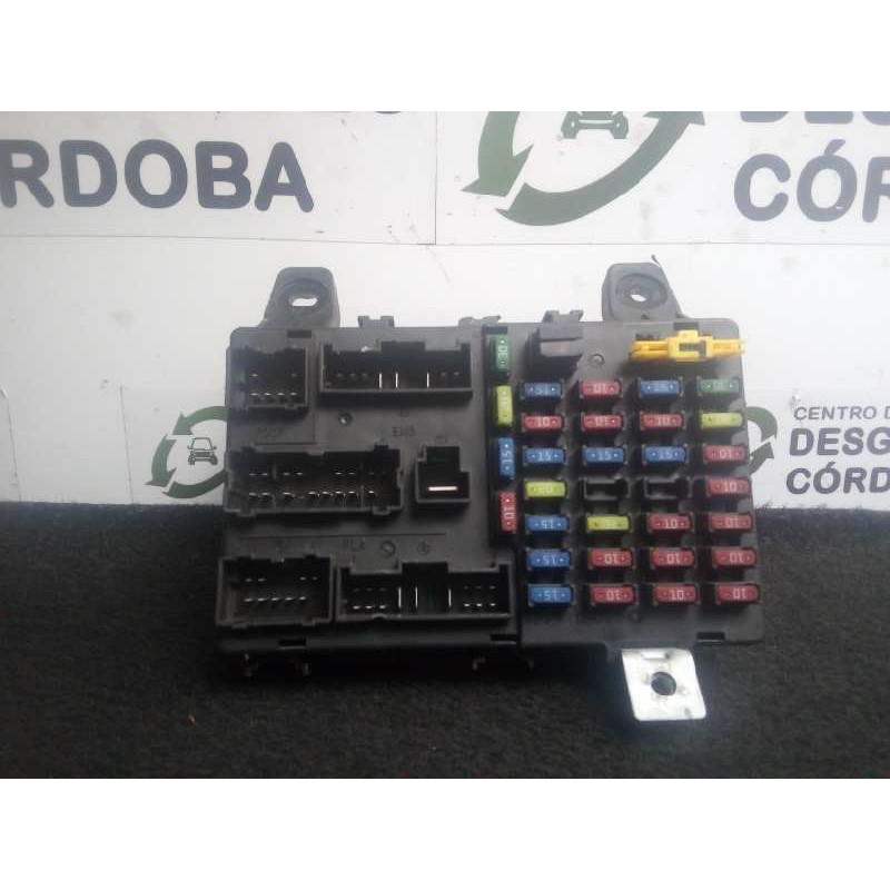 Recambio de caja reles / fusibles para hyundai getz (tb) 1.5 crdi cat referencia OEM IAM 911981C020 TYCO 