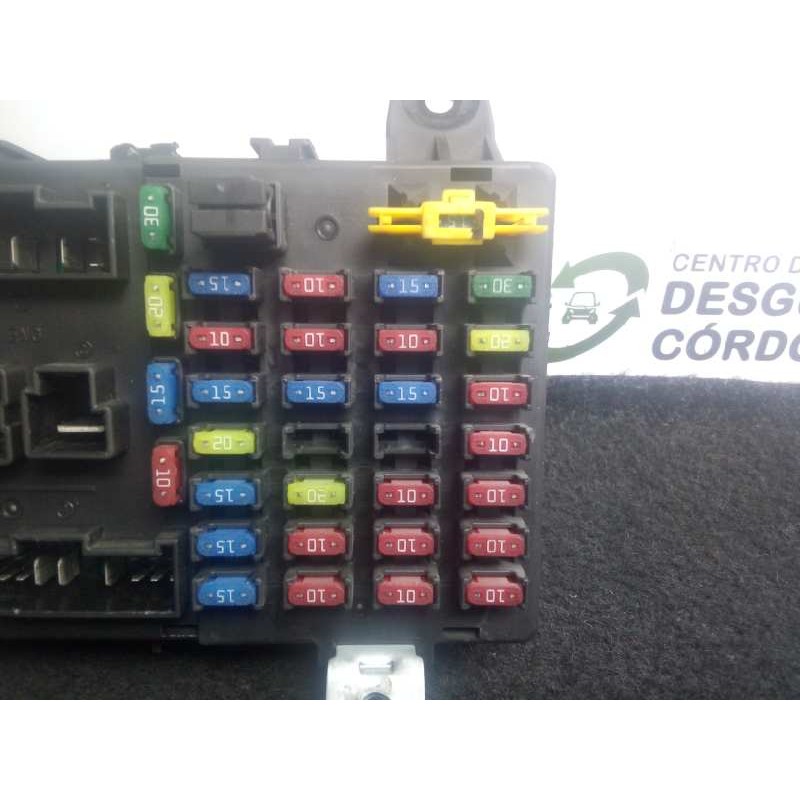 Recambio de caja reles / fusibles para hyundai getz (tb) 1.5 crdi cat referencia OEM IAM 911981C020 TYCO 