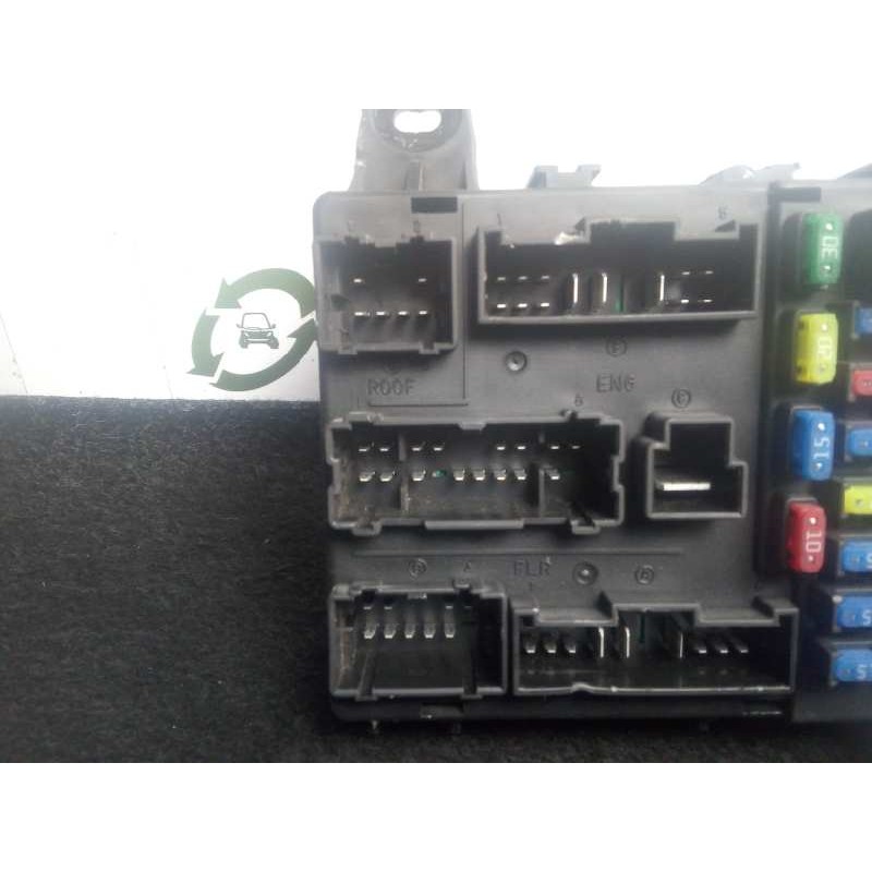 Recambio de caja reles / fusibles para hyundai getz (tb) 1.5 crdi cat referencia OEM IAM 911981C020 TYCO 