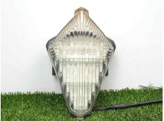 Recambio de piloto trasero central para yamaha yzf-r 1 yzf-r1 referencia OEM IAM 4C8847100000  