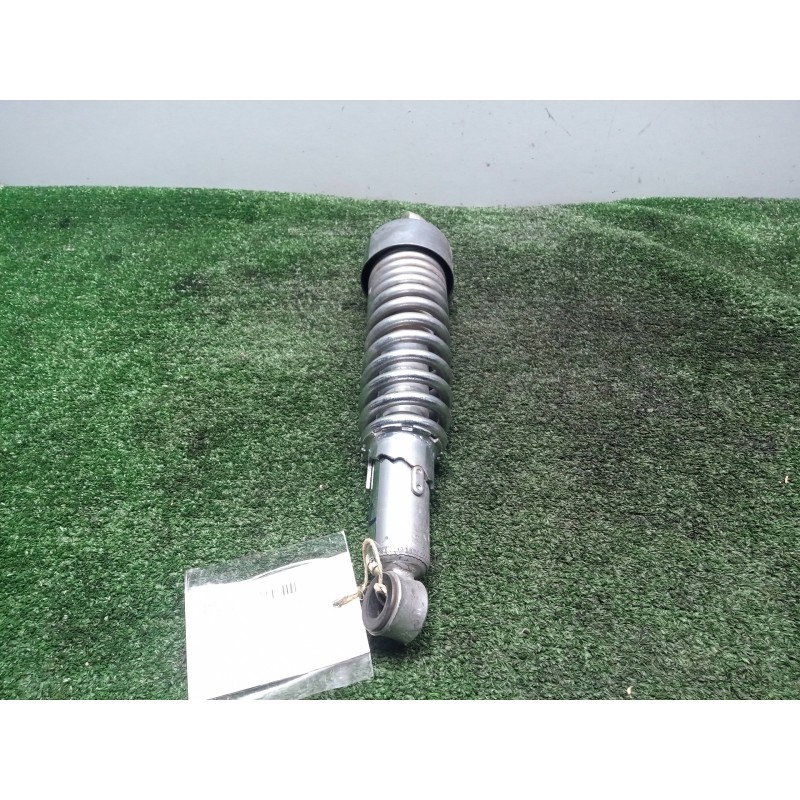 Recambio de amortiguador trasero derecho para keeway superlight 125 referencia OEM IAM 63100K2FP000  