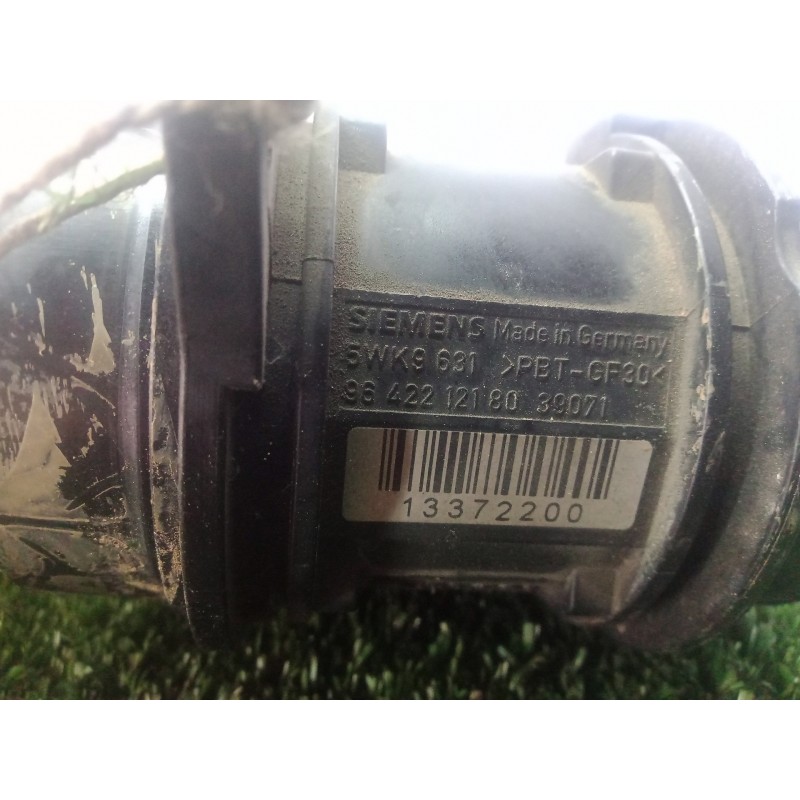 Recambio de caudalimetro para ford fiesta (cbk) 1.4 tdci cat referencia OEM IAM 9642212180  