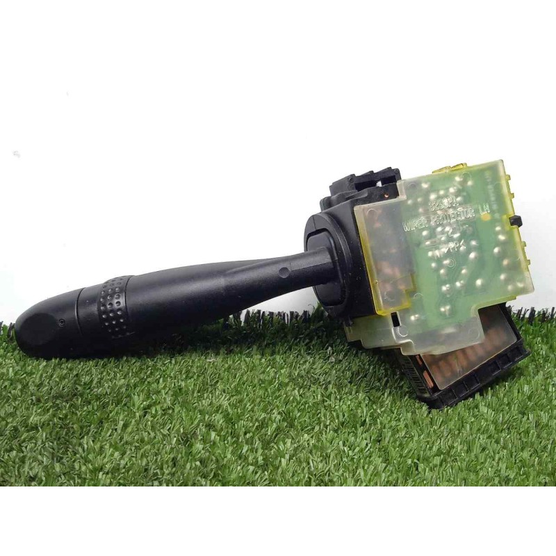 Recambio de mando limpia para hyundai getz (tb) 1.5 crdi cat referencia OEM IAM 75733A  