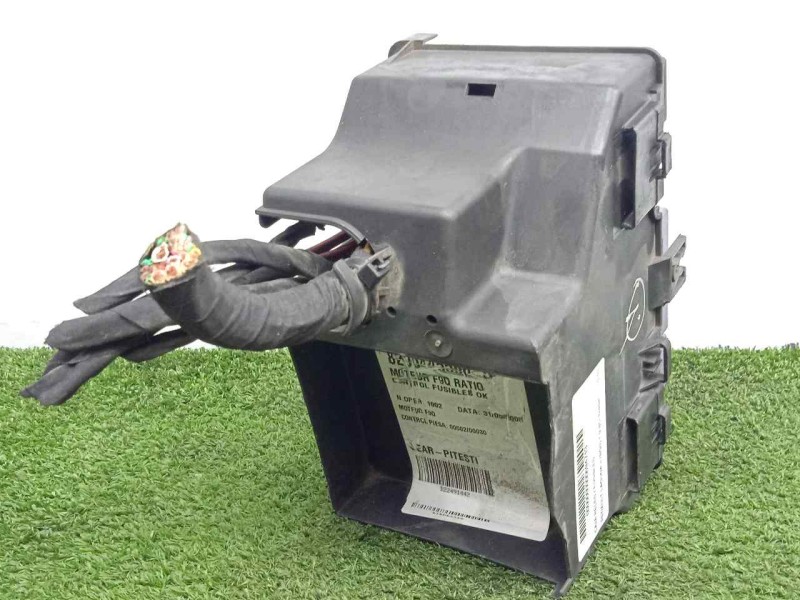 Recambio de caja reles / fusibles para renault laguna ii (bg0) 1.9 dci diesel referencia OEM IAM 8200445566B-P5RDB2249  