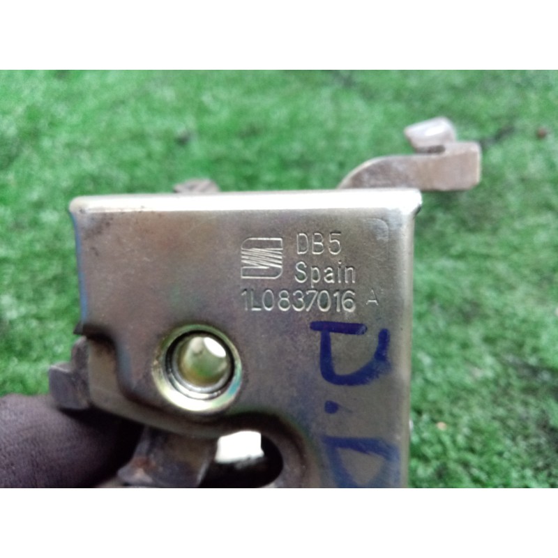 Recambio de cerradura puerta delantera derecha para seat toledo (1l) 1.9 tdi referencia OEM IAM 1L0837016  