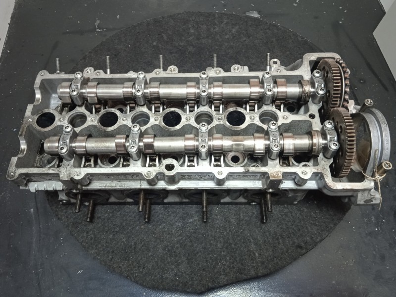 Recambio de culata para bmw serie 3 touring (e91) 2.0 16v diesel referencia OEM IAM 778121105-124037301  
