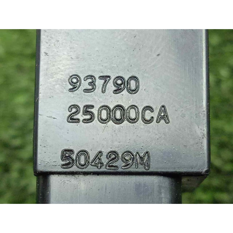 Recambio de warning para hyundai accent (lc) 1.5 crdi cat referencia OEM IAM 864W0140-25000CA  