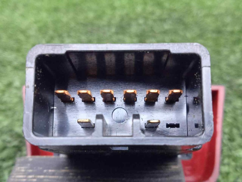 Recambio de warning para hyundai accent (lc) 1.5 crdi cat referencia OEM IAM 864W0140-25000CA  