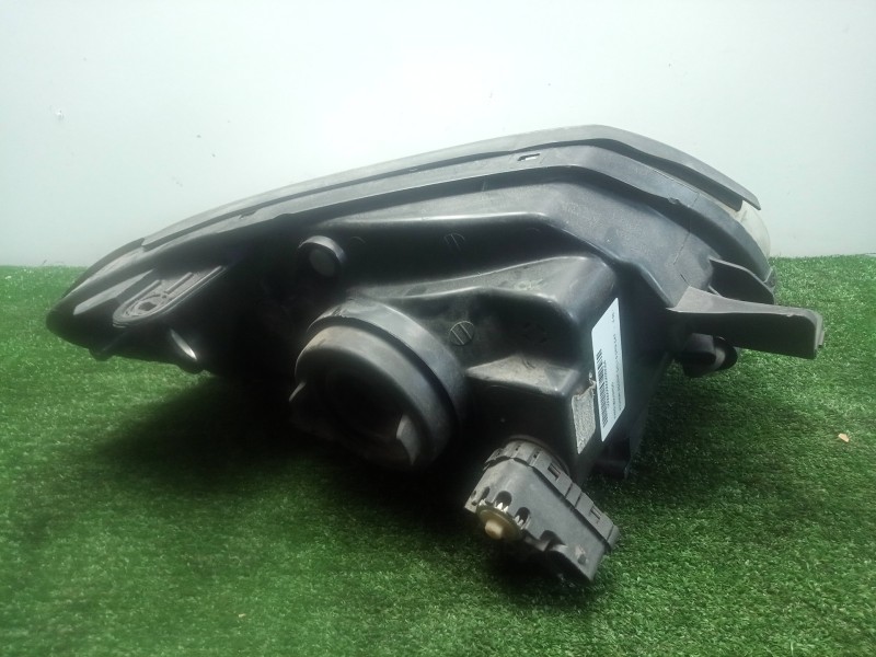 Recambio de faro izquierdo para hyundai accent (lc) 1.5 crdi cat referencia OEM IAM  03-07 BLANCO