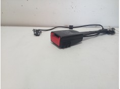 Recambio de enganche cinturon delantero izquierdo para audi a5 coupe (8t) 2.0 tdi referencia OEM IAM 8K0857755F  