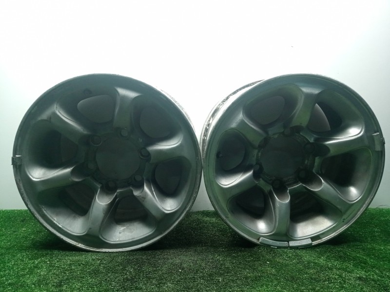 Recambio de juego llantas para mitsubishi galloper (hyundai) 2.5 td cat referencia OEM IAM  15´´PULGADAS LLANTAS - LLANTA