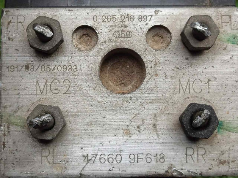 Recambio de abs para nissan primera berlina (p11) 1.6 16v cat referencia OEM IAM 0273004633-0265216897-476609F618  