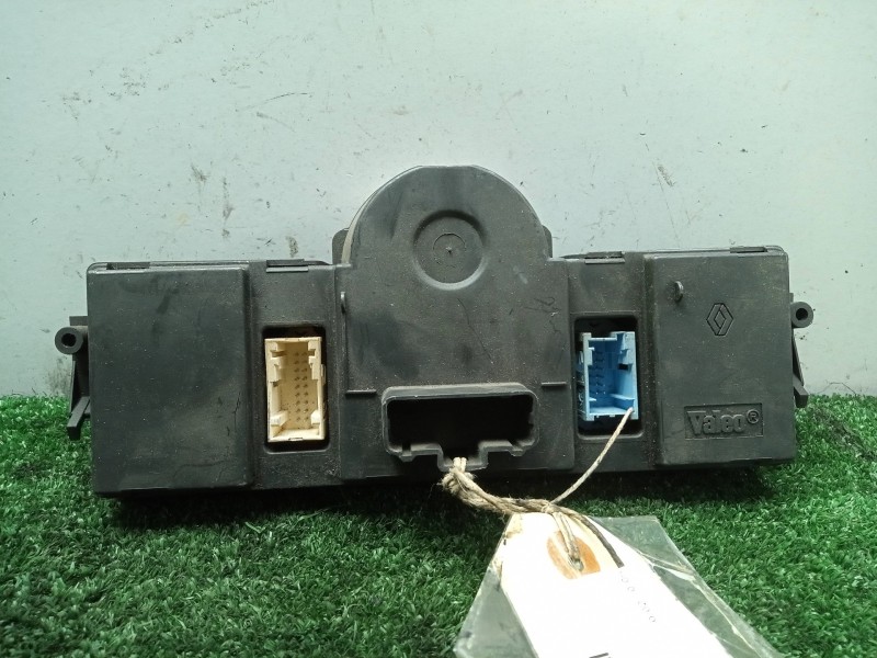 Recambio de mando climatizador para ford focus berlina (cap) referencia OEM IAM 6N4T18C612AC-W6CA27192  