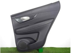 Recambio de guarnecido puerta trasera derecha para nissan x-trail (t32) 1.6 dci turbodiesel cat referencia OEM IAM  CUERO.NEGRO 