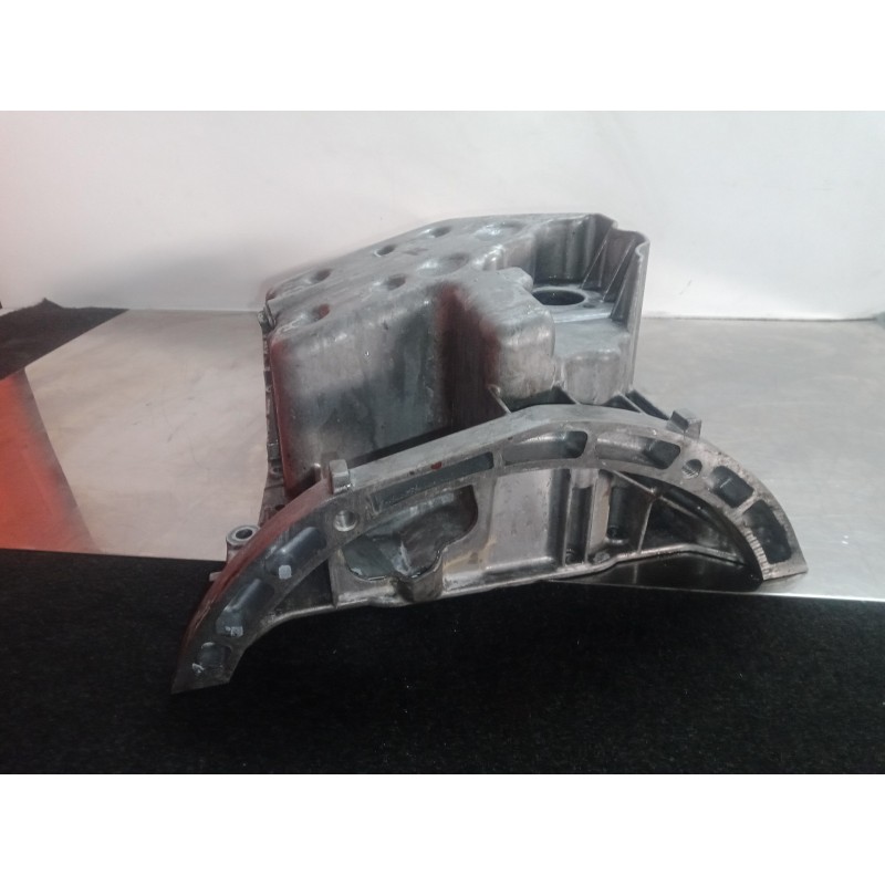 Recambio de carter para mercedes-benz clase c (w203) berlina 2.2 cdi cat referencia OEM IAM R6460141402  