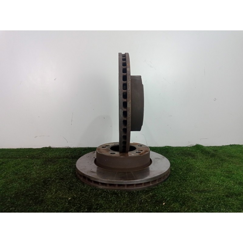 Recambio de disco freno delantero para ssangyong rodius 2.7 turbodiesel cat referencia OEM IAM  Ø DIAMETRO: 300MM VENTILADO
