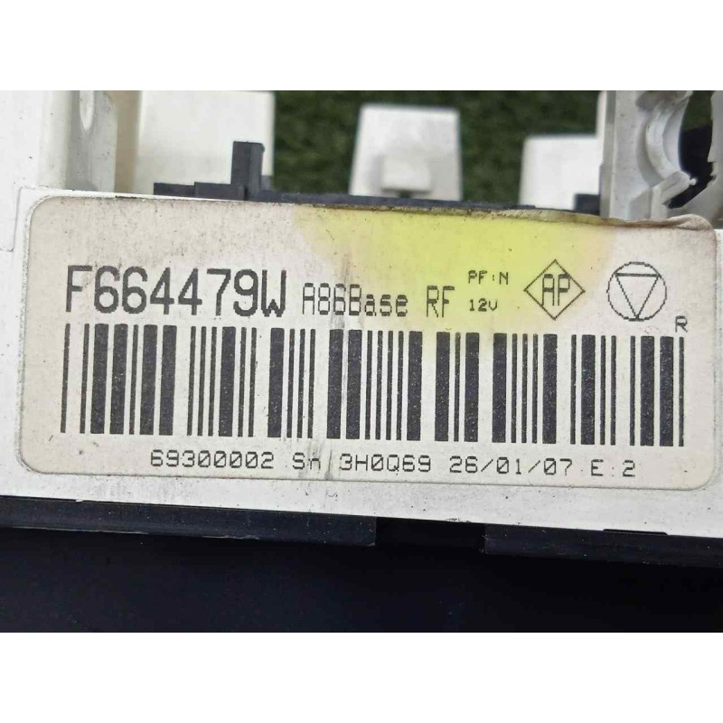 Recambio de mando calefaccion / aire acondicionado para citroën c2 1.4 referencia OEM IAM F664479W  
