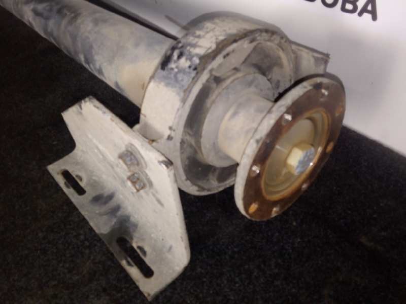 Recambio de transmision central para mercedes-benz 814 referencia OEM IAM 6744100101 TRASERA - 1/2.TRAMOS LONGITUD: 1350MM