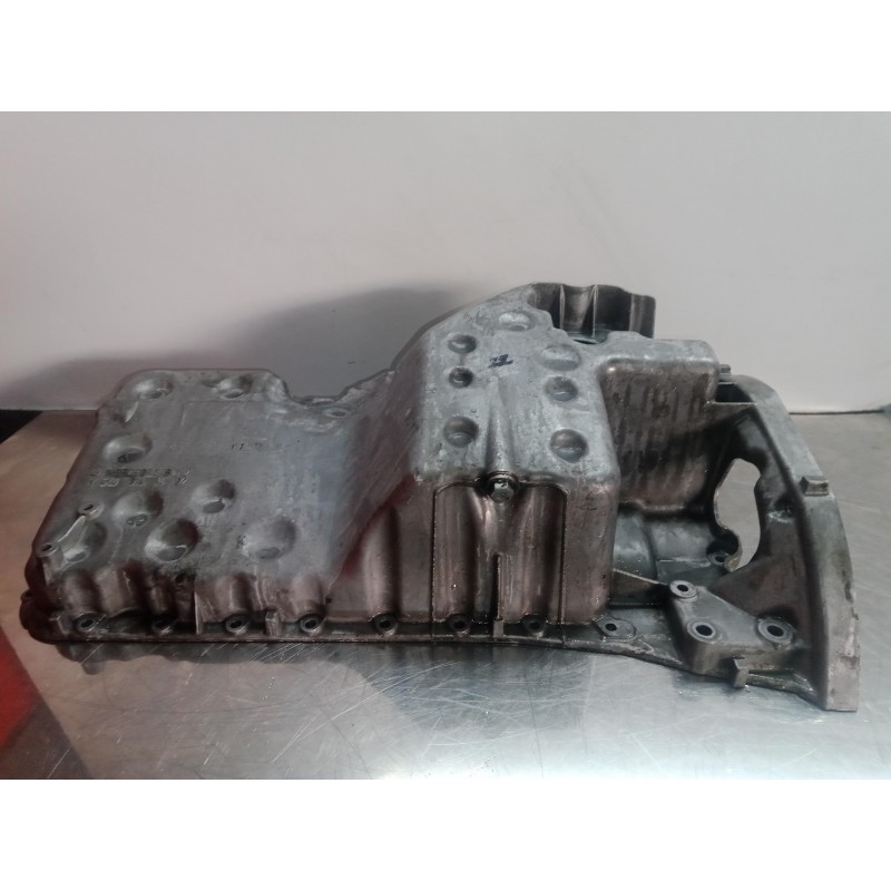 Recambio de carter para mercedes-benz clase c (w203) berlina 2.2 cdi cat referencia OEM IAM R6460141402  