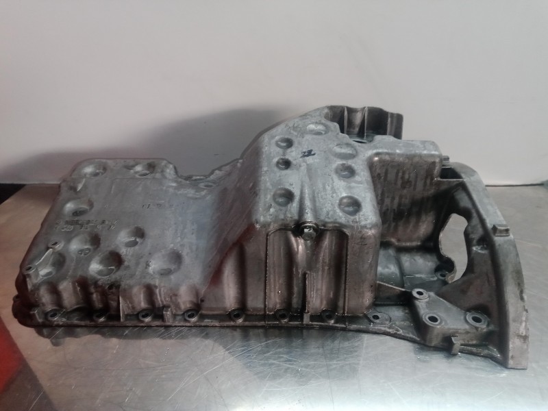 Recambio de carter para mercedes-benz clase c (w203) berlina 2.2 cdi cat referencia OEM IAM R6460141402  