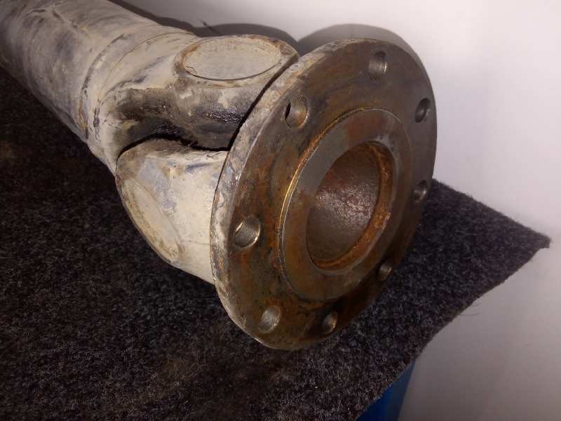 Recambio de transmision central para mercedes-benz 814 referencia OEM IAM 6744100202 TRASERA - 1/2.TRAMOS LONGITUD: 1620MM