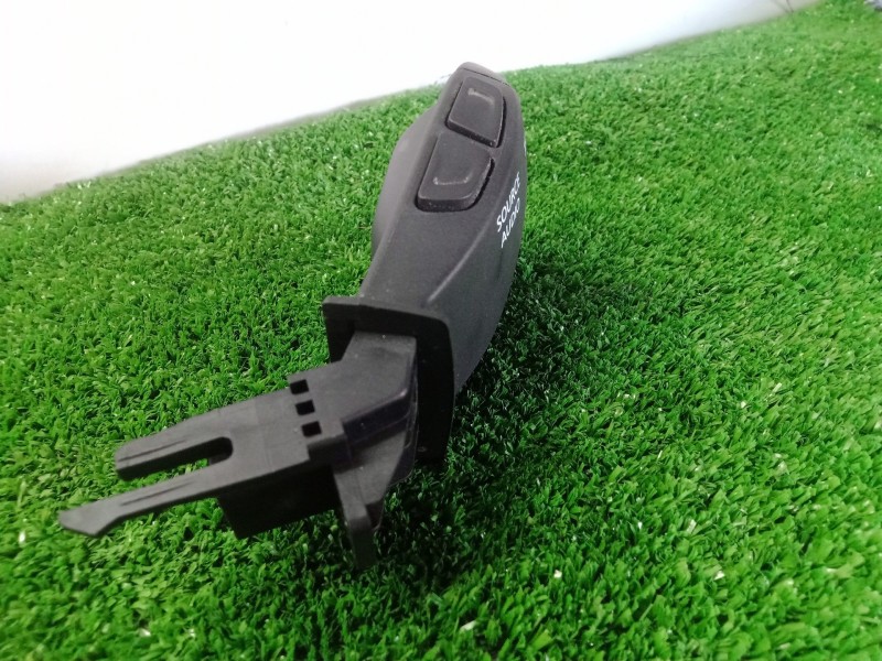 Recambio de mando multifuncion para renault kadjar 1.5 dci diesel fap energy referencia OEM IAM  6.PINES 