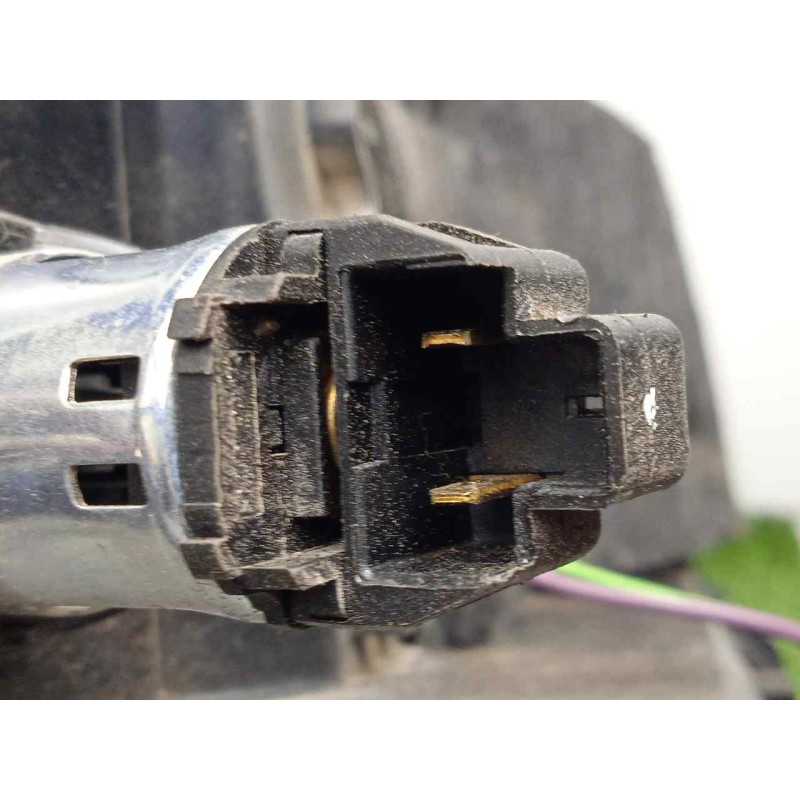 Recambio de guantera para mercedes-benz clase c (w204) berlina 2.2 cdi cat referencia OEM IAM A2046800091  