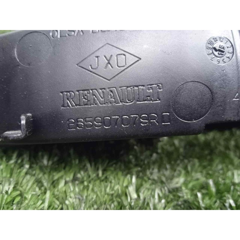 Recambio de luz central de freno para dacia sandero 0.9 tce cat referencia OEM IAM 265907079R  