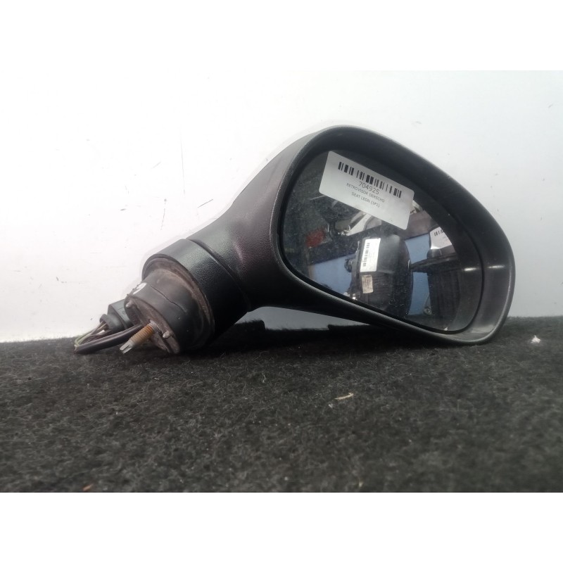 Recambio de retrovisor derecho para seat leon (1p1) 2.0 tdi referencia OEM IAM 079010  