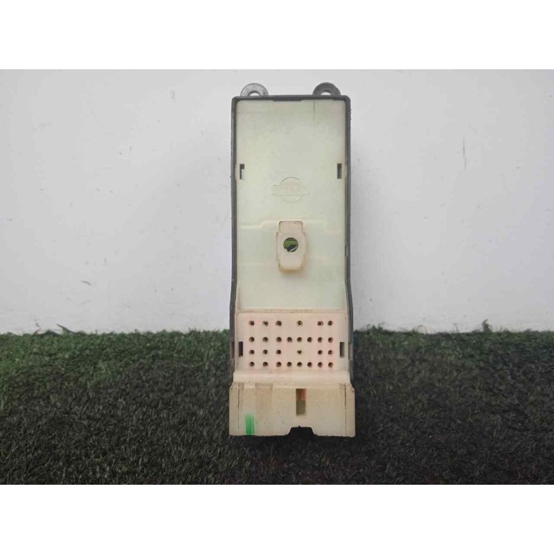 Recambio de mando elevalunas delantero izquierdo para nissan almera (n15) 2.0 diesel referencia OEM IAM  4.BOTONES 