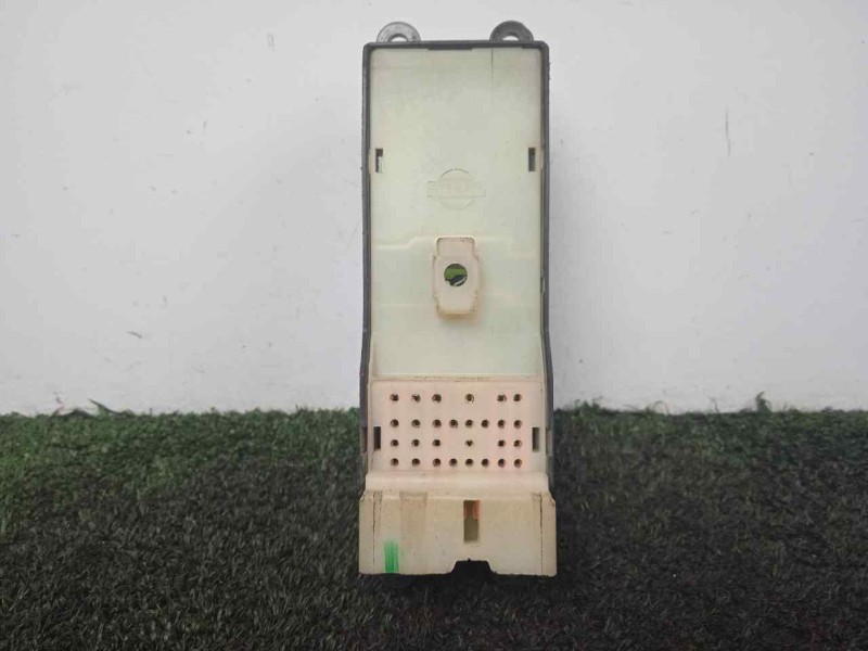 Recambio de mando elevalunas delantero izquierdo para nissan almera (n15) 2.0 diesel referencia OEM IAM  4.BOTONES 