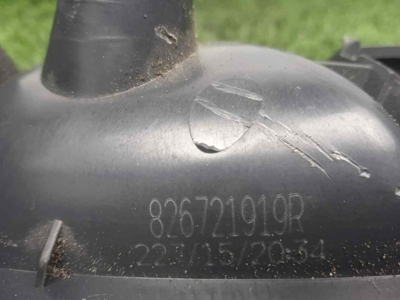 Recambio de maneta interior delantera derecha para dacia sandero 0.9 tce cat referencia OEM IAM 826721919R  