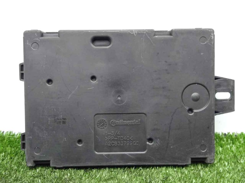 Recambio de modulo electronico para dacia sandero 0.9 tce cat referencia OEM IAM A2C92226605-284B18663R  