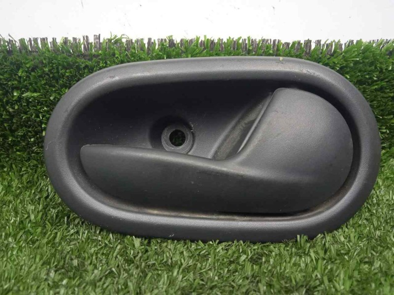 Recambio de maneta interior trasera derecha para dacia sandero 0.9 tce cat referencia OEM IAM 826721919R  