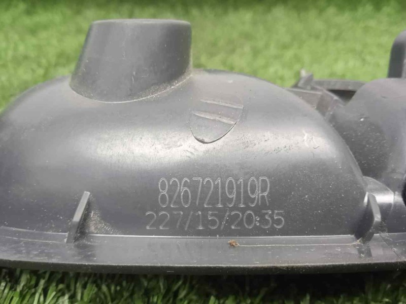 Recambio de maneta interior trasera derecha para dacia sandero 0.9 tce cat referencia OEM IAM 826721919R  