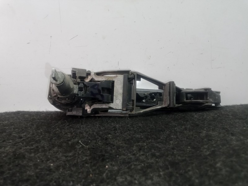 Recambio de maneta exterior delantera izquierda para seat leon (1p1) 2.0 tdi referencia OEM IAM REFERENCIABORRADA  