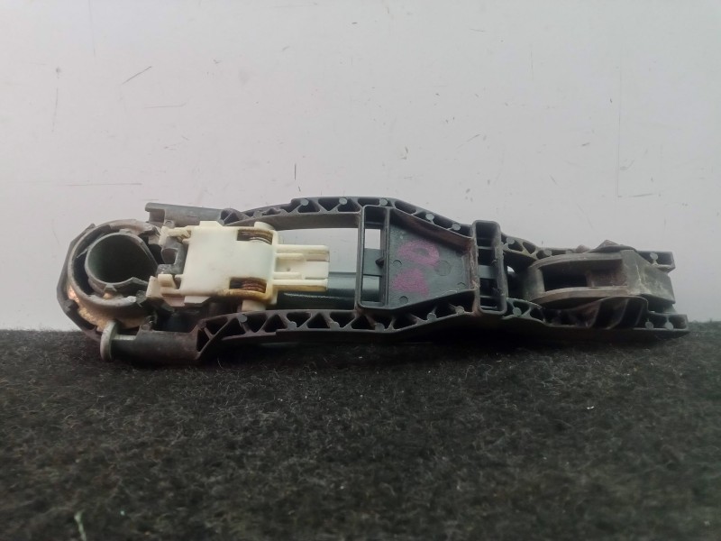 Recambio de maneta exterior delantera derecha para seat leon (1p1) 2.0 tdi referencia OEM IAM REFERENCIABORRADA  