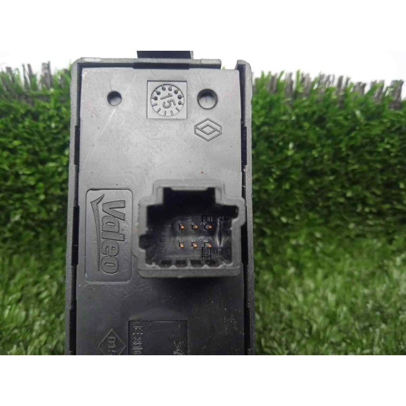 Recambio de warning para dacia sandero 0.9 tce cat referencia OEM IAM   6.PINES