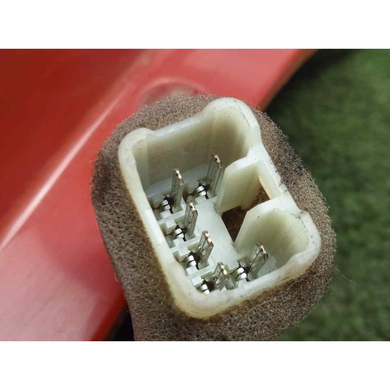 Recambio de piloto trasero derecho para chevrolet kalos 1.4 cat referencia OEM IAM SINREFERENCIA 5.PUERTAS 