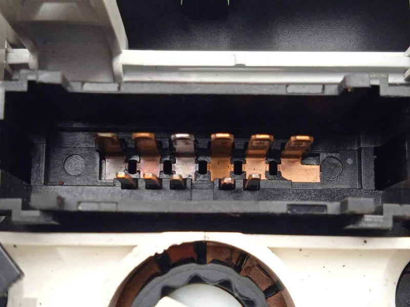 Recambio de mando calefaccion / aire acondicionado para citroën c2 1.1 referencia OEM IAM F664479W 11.PINES 