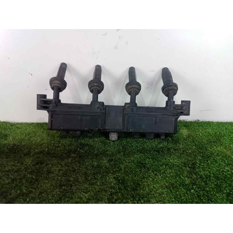 Recambio de bobina encendido para peugeot 206 berlina 1.4 referencia OEM IAM 9635864880-2526208 4.PINES 