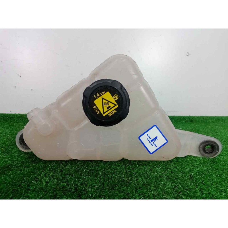 Recambio de deposito expansion para alfa romeo stelvio (630) 2.2 jtdm cat referencia OEM IAM 50552834  
