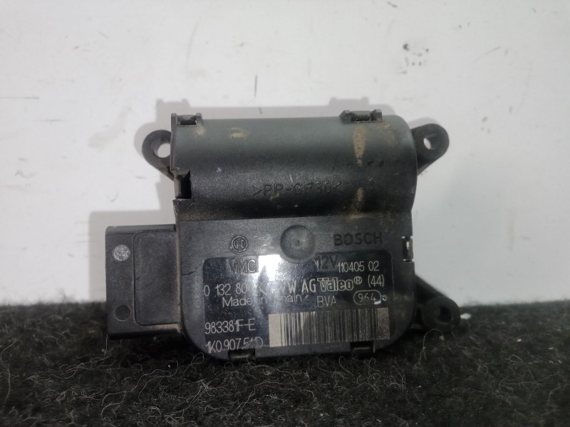 Recambio de motor apertura trampillas climatizador para seat leon (1p1) 2.0 tdi referencia OEM IAM 0132801337  
