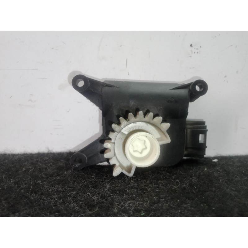 Recambio de motor apertura trampillas climatizador para seat leon (1p1) 2.0 tdi referencia OEM IAM 0132801337  