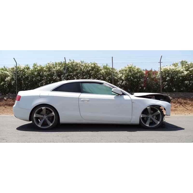 Recambio de mangueta trasera derecha para audi a5 coupe (8t) 2.0 tdi referencia OEM IAM   