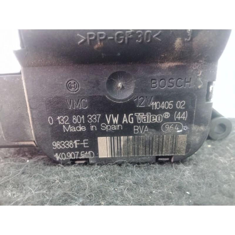 Recambio de motor apertura trampillas climatizador para seat leon (1p1) 2.0 tdi referencia OEM IAM 0132801337  
