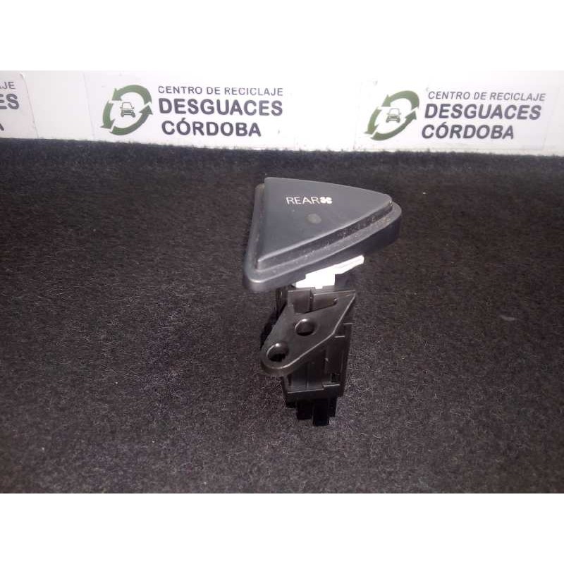 Recambio de interruptor para mitsubishi grandis (na0w) 2.0 di-d cat referencia OEM IAM MN151939ZZ  